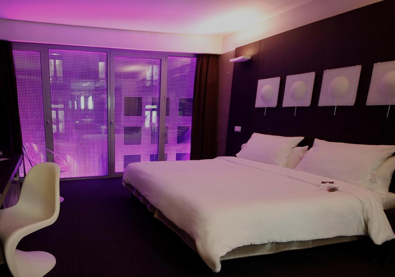 Le Rex Hotel تارْب المظهر الخارجي الصورة