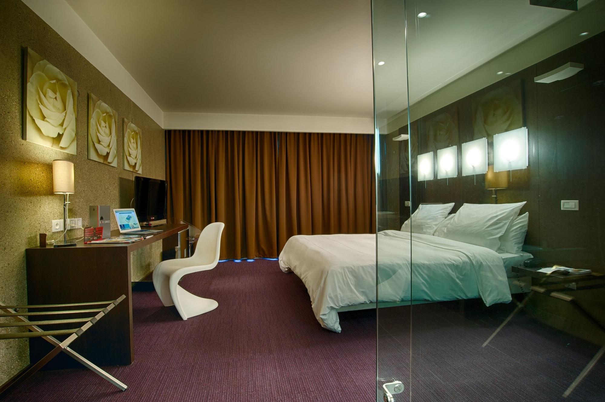Le Rex Hotel تارْب المظهر الخارجي الصورة