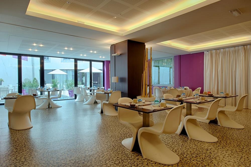Le Rex Hotel تارْب المظهر الخارجي الصورة