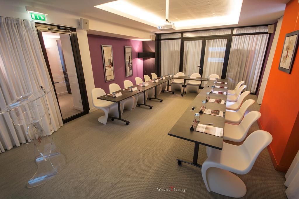Le Rex Hotel تارْب المظهر الخارجي الصورة
