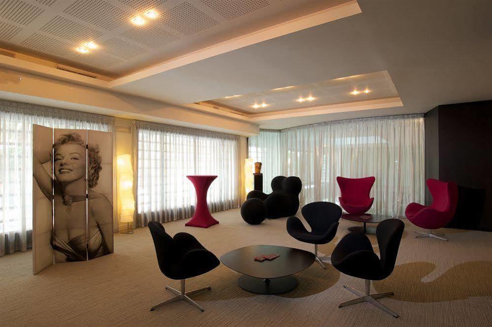 Le Rex Hotel تارْب المظهر الخارجي الصورة
